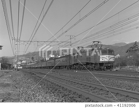 EF 58's express rush "Unzen" EF 58's express rush "Unzen" 41192006