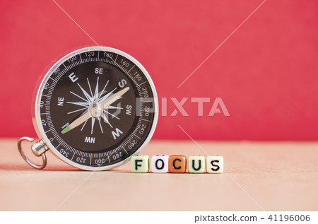 compass and colorful block with word FOCUS 41196006