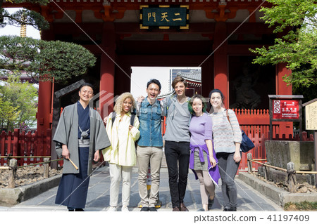 Inbound Tourist Tourism Inbound tourist sightseeing Inbound Tourist Tourism Inbound tourist sightseeing 41197409