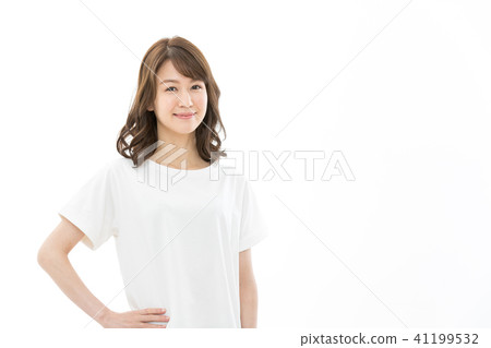 小姐微笑的手腰部姿勢 41199532