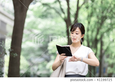 Business woman career woman Business woman career woman 41199725