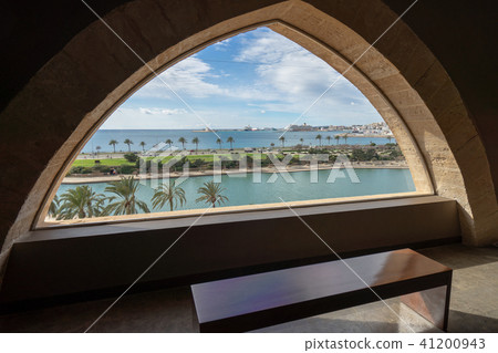 從帕爾馬主教博物館看的帕爾馬風景 從帕爾馬主教博物館看的帕爾馬風景 41200943