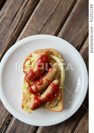 無鹽香腸捲心菜吐司 41201149