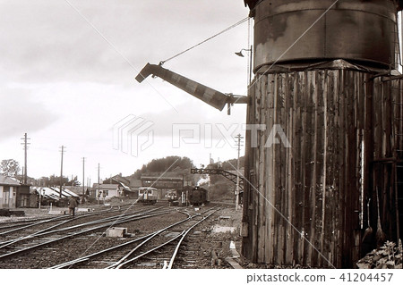 昭和44 D51和供水塔小澤站函館幹線北海道 昭和44 D51和供水塔小澤站函館幹線北海道 41204457