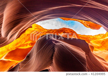 Lower Antelope Canyon 41204995