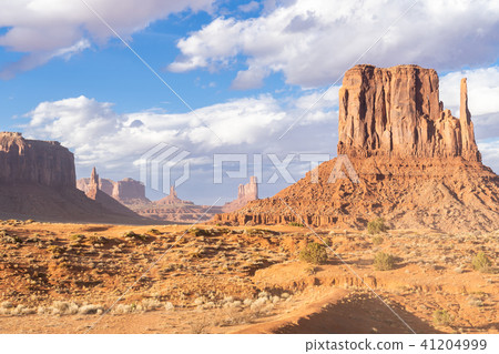 Monument Valley Monument Valley 41204999