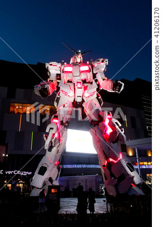 Light The legend of Gundam The real size model 41206170