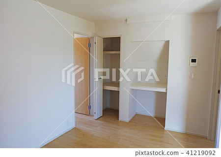 Indoor photo of rented apartment (newly built) 41219092