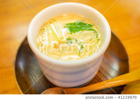 來自下田和伊豆的蒸蛋羹和蓬鬆的雞蛋料理 來自下田和伊豆的蒸蛋羹和蓬鬆的雞蛋料理 41219970