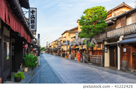 Kyoto Gion Hanami Koji 41222428