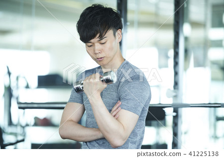 Fitness male dumbbell curl Fitness male dumbbell curl 41225138