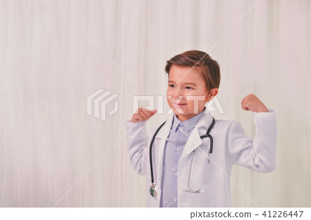 Young doctor Concept, The Young doctor is smiling on a white bac Young doctor Concept, The Young doctor is smiling on a white bac 41226447