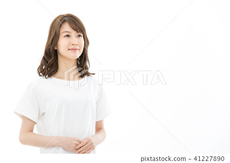 Young woman looking up at the smile 41227890
