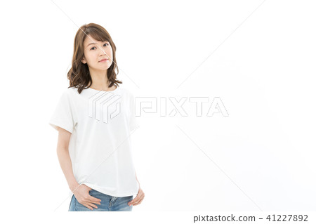 Young lady Doya facial hand pocket 41227892