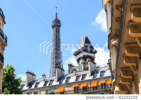 Paris rooftops against a backdrop of Eiffel Tower 41232135