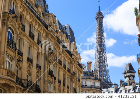 Paris rooftops against a backdrop of Eiffel Tower 41232151