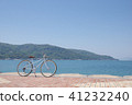 Shimanami Kaido Fashionable Mikkusutemu cross bike against the sea of Okata Beach 41232240