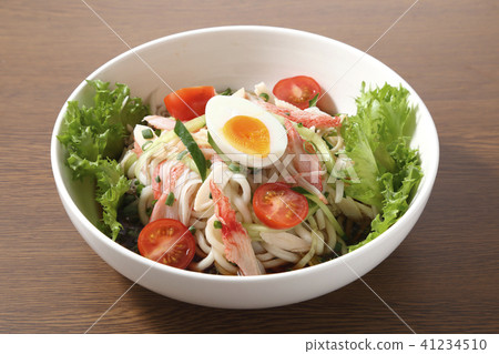 表沙拉烏冬面 41234510