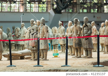 The Terracotta Army warriors in Xian The Terracotta Army warriors in Xian 41235137