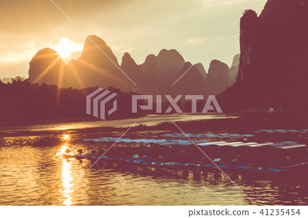 Sunset at Li River, Xingping, Guilin, China. 41235454