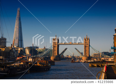 Tower Bridge, London, England, UK Tower Bridge, London, England, UK 41235666