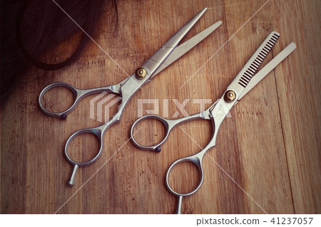 Barber scissors hair cutting 41237057