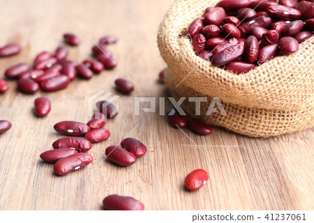 heap seed red beans 41237061