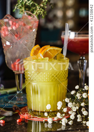 cocktails in the bar 41238642
