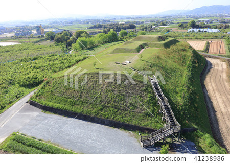 Cerano多哥墳塚前塚_朝倉郡，福岡縣Chikuzencho 41238986