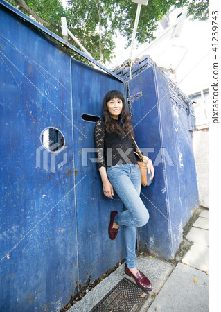 Asian Taiwan Tainan blue sun illustration female woman girl portrait portrait Asian Taiwan Tainan blue sun illustration female woman girl portrait portrait 41239743