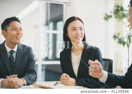 商務 會議 協定 41239998
