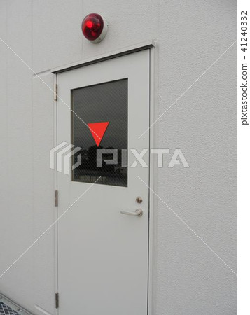 Emergency door of logistics warehouse 41240332