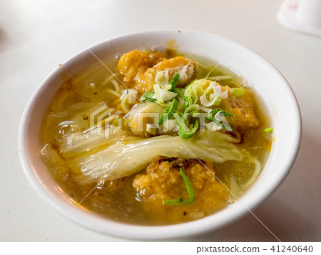 土魠魚羹麵 41240640