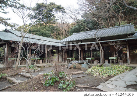 The Sansei garden located in the southeastern part of Yokohama City, old architecture is relocated and it is a place you want to visit once The Sansei garden located in the southeastern part of Yokohama City, old architecture is relocated and it is a place you want to visit once 41244109