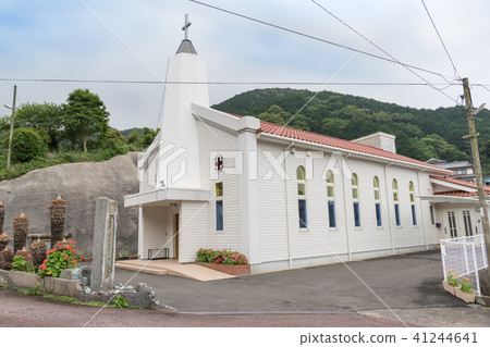 曼托努拉天主教堂 曼托努拉天主教堂 41244641