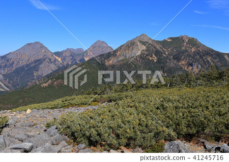 Akatake in the northeast side from Yatsugatake mountain top of Mount Yagasaki, Nakadake area 41245716