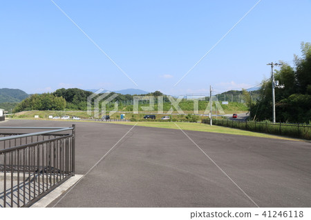 Baoshan Lake Park Baoshan Lake Park 41246118