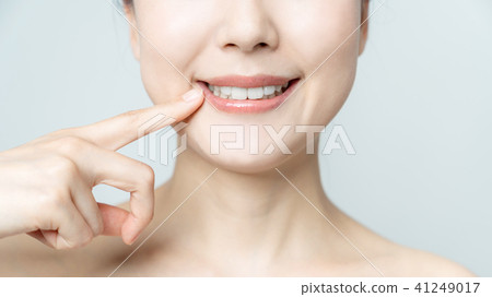 Dental care 41249017