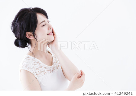  Beauty Female Skin Care Young Women Beauty 41249241