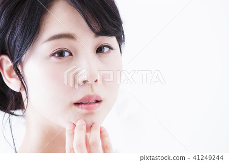  美容女性護膚年輕女性美容 41249244