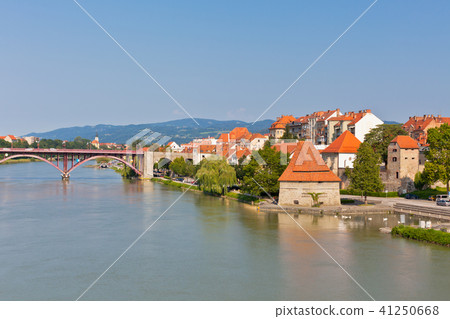Maribor city embankment 41250668