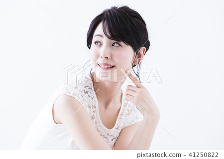 Beauty Female Skin Care Young Women Beauty Beauty Female Skin Care Young Women Beauty 41250822