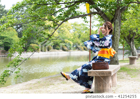 浴衣的女人 浴衣的女人 41254255