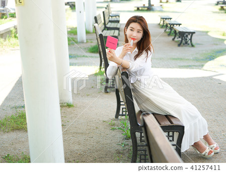 Model, makeup, makeup, foundation makeup, woman model 41257411