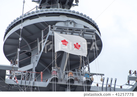 Flag of the sea (Maritime Self-Defense Force) 41257778