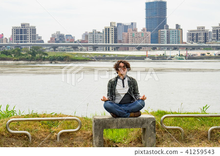 都會男子 都會男子 41259543