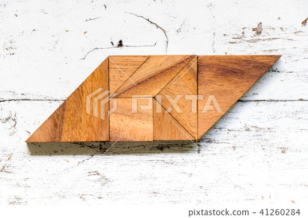 Tangram puzzle in parallelogram shape 41260284