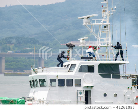 反恐演習 41261085