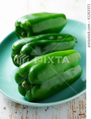 green pepper  41263351