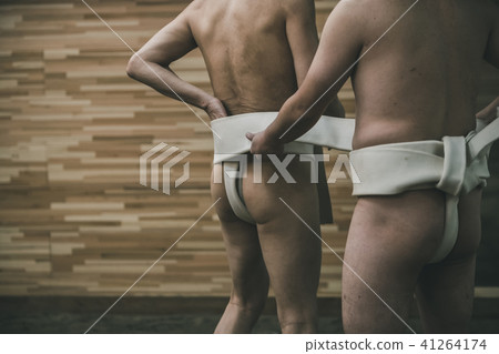 sumo wrestler's loincloth, tighten, sumo 41264174